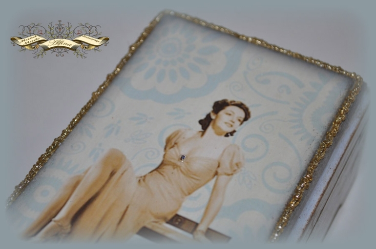 Купюрница "Дама с убеждениями"