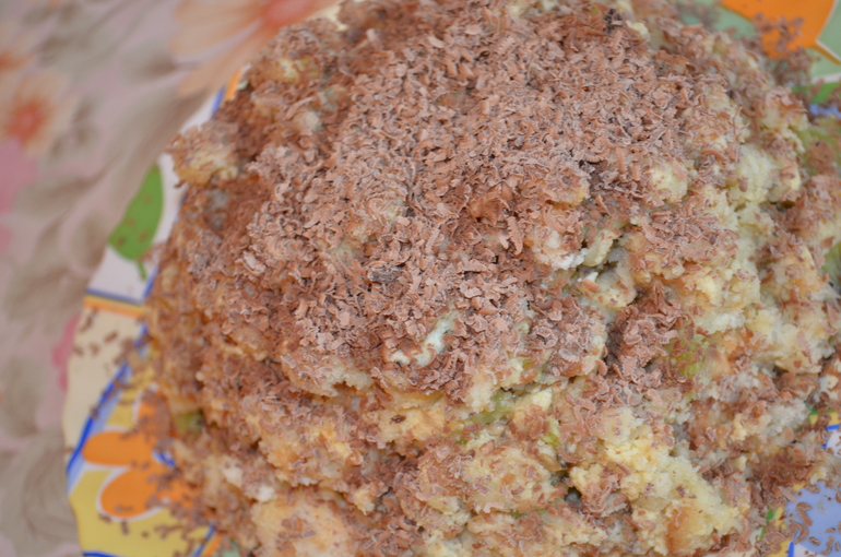 Фруктовый торт с бисквитом