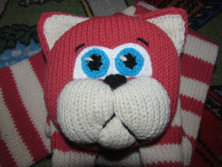 год начался и навязались новые шарфики