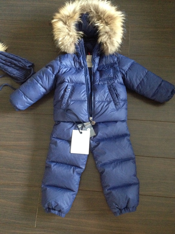 Manudieci///Moncler/// продажа в конце сезона! бронирую!