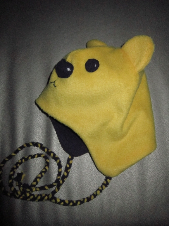 Первая шапка