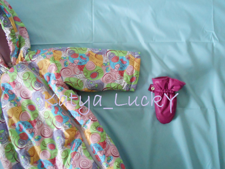 Комбинезон для малышки + утепленные варежки и пинетки