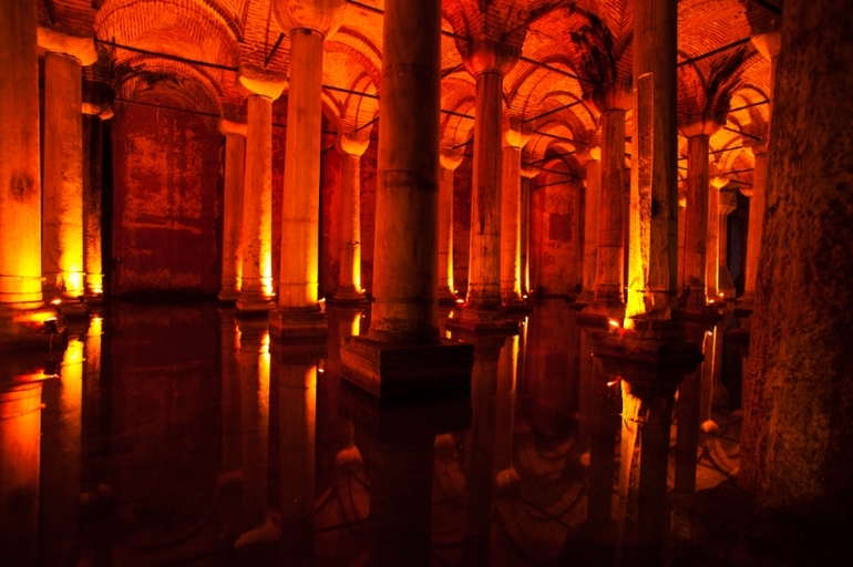 Стамбул Октябрь 2013 года часть 3 (Ай София, Цистерны Базилика, рынки)