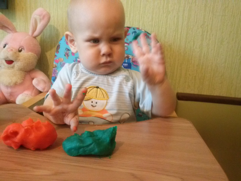 Наш ... можно сказать... первый пластилин