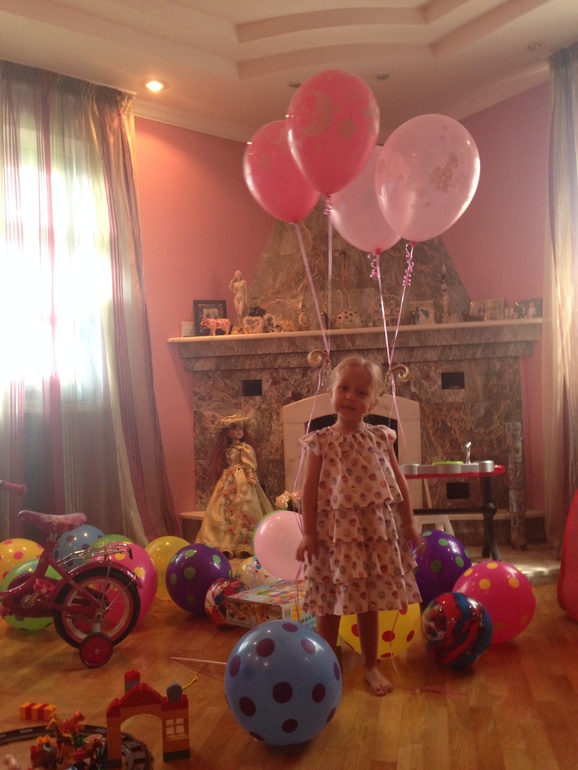 Девочки!! Огромное спасибо за вчерашние поздравления!!!