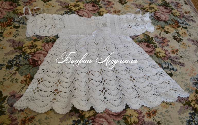 Белое платье для малышки