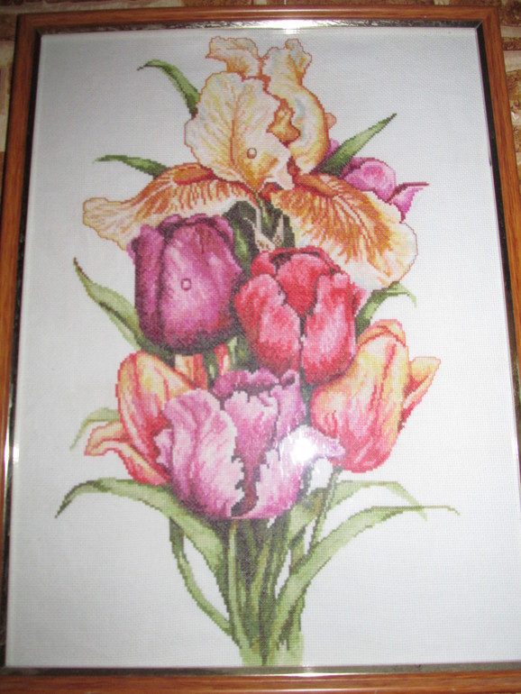 Я человек творческий:хочу творю,хочу вытворяю)))Мои работы:картины вышытые крестиком.