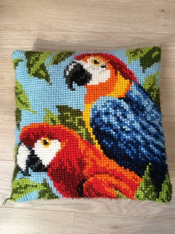 Мои подушки Vervaco