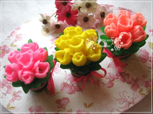 Букетики тюльпанов