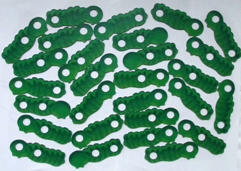 Наши новые игры: Сундучок знаний и Разноцветные гусенички (возраст 4+)