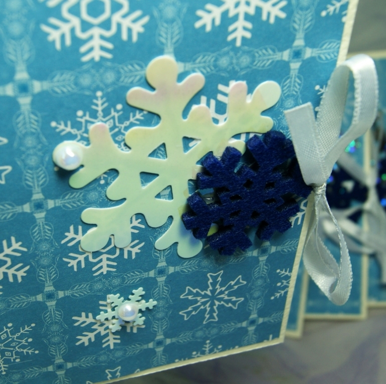 новогодние снежинки