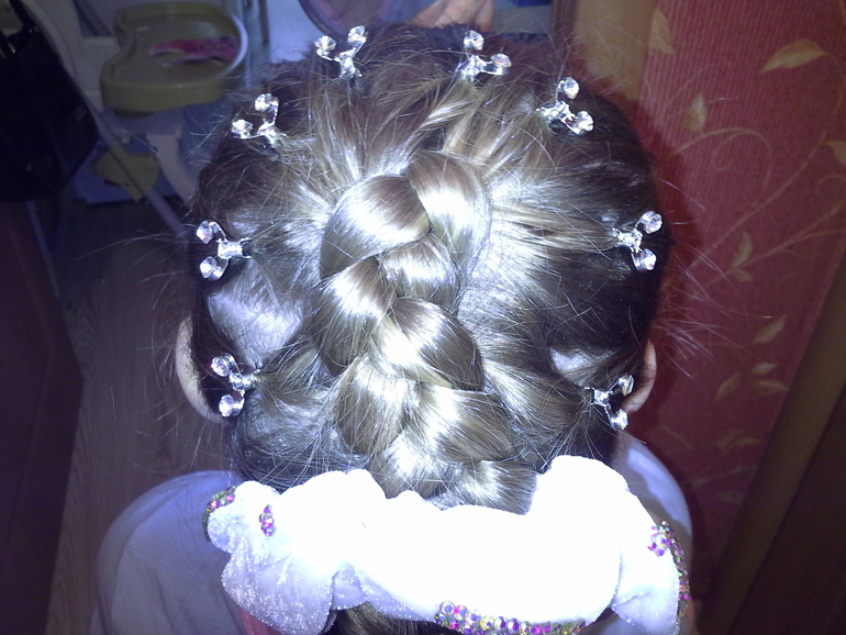 колосок с гулькой