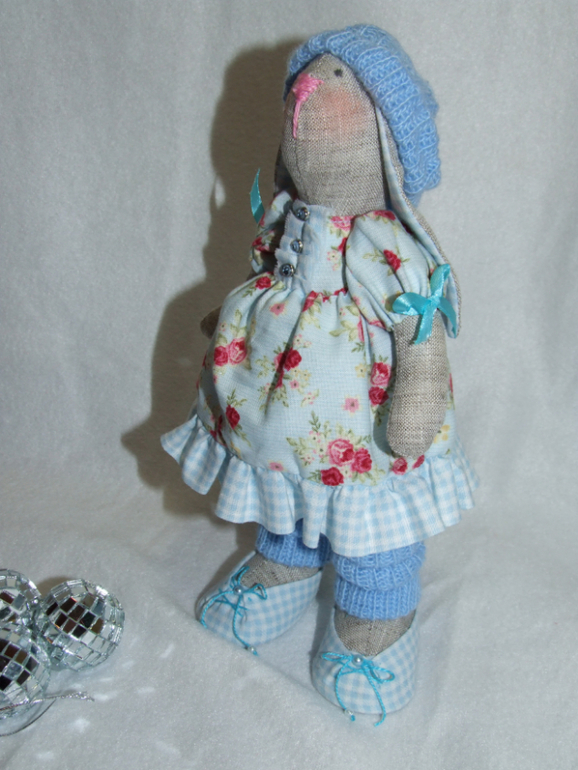 Зайка для Маши