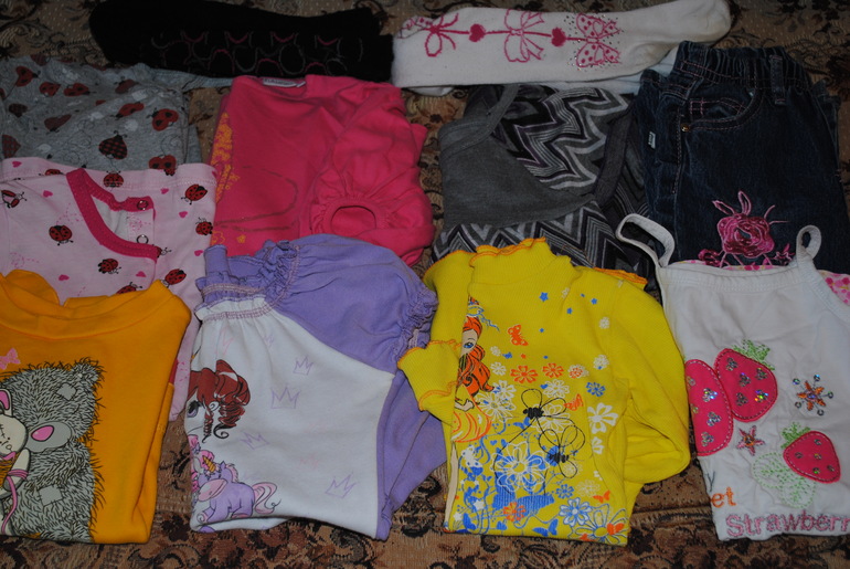 отдам вещи на девочку, рост 92-98. м.Новые Черемушки