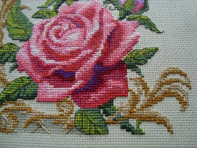 Благодаря Танюше у меня расцвела роза))))))