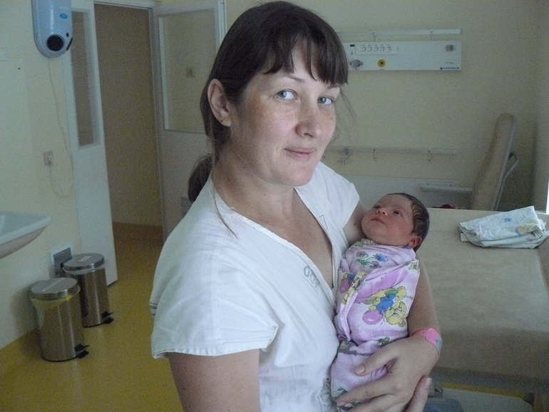 Нашему солнышку сегодня семь месяцев!!!