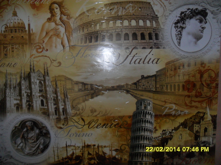 Как мы клеили обои