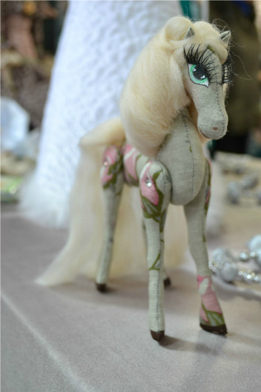 А у меня ещё лошадки :)