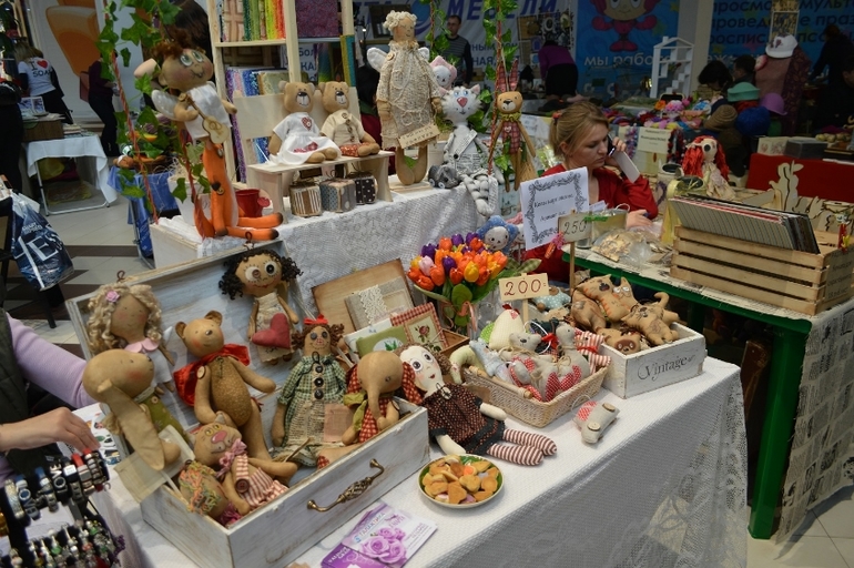 А я участвовала в выставке мастеров юга России  "Валинор" в г. Краснодар