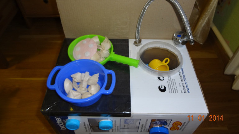 Детская кухня и стиралка своими руками.