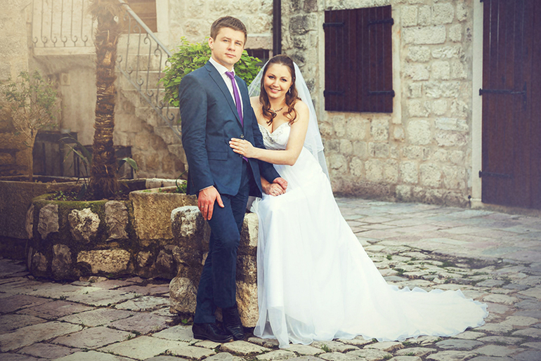 Прогулка после венчания в Черногории (г. Котор) . Владимир и Катерина апрель 2014