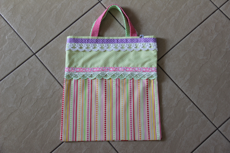 плодотворные выходные. кармашки в шкафчика и сумочка.