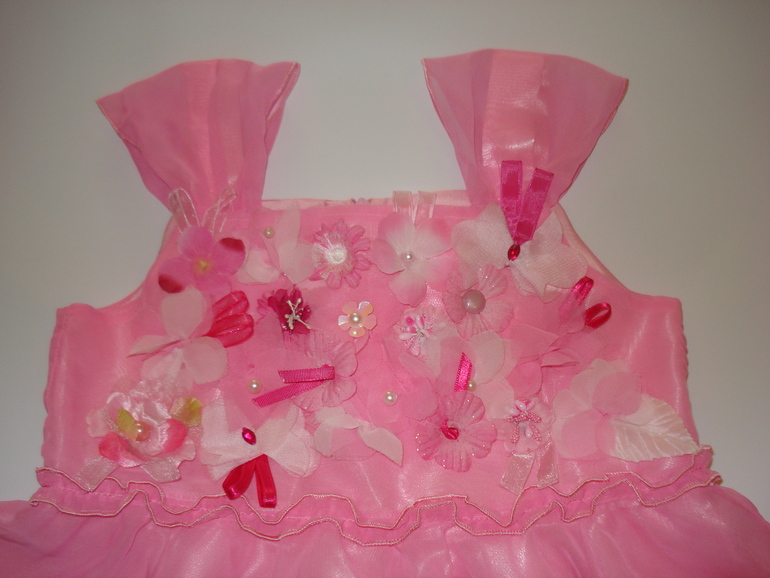 Пристрою шикарный сарафан разм. 7/8, цена 3500 руб.