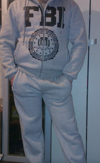 1400 руб мужские костюмы. заказ отправляю во вторник