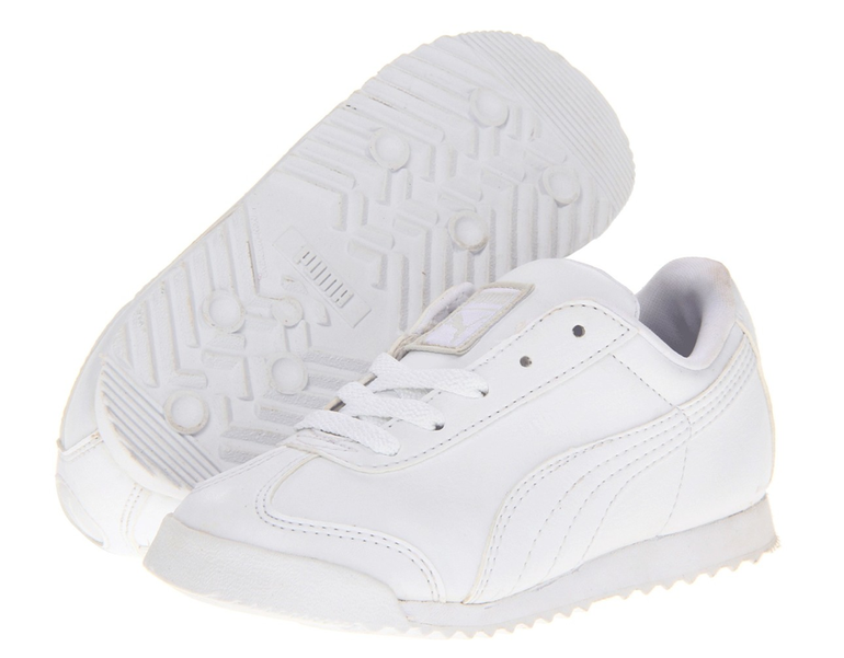 Кроссовки белые для девочки.