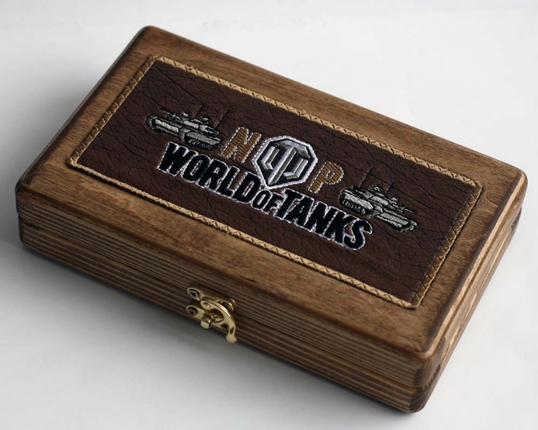 Купюрница-пенал с именной вышивкой