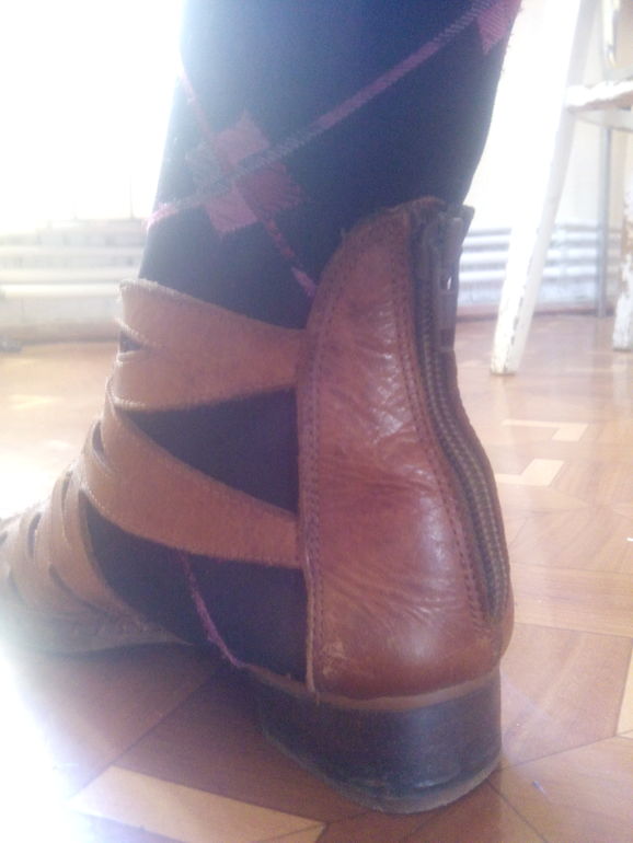 про "шнурки" и соблазнение мурчины