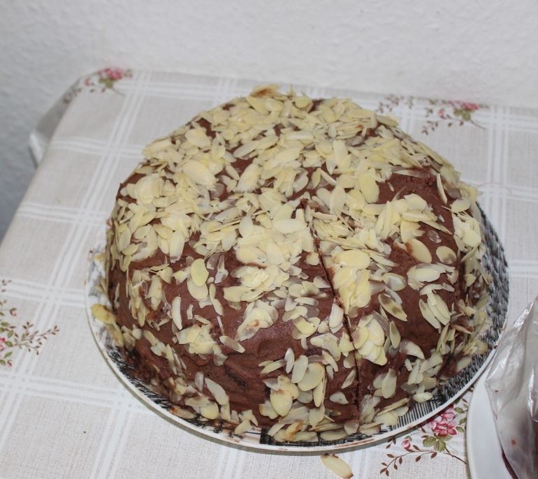 Вкусный,шоколадный и быстрый тортик в мультиварке