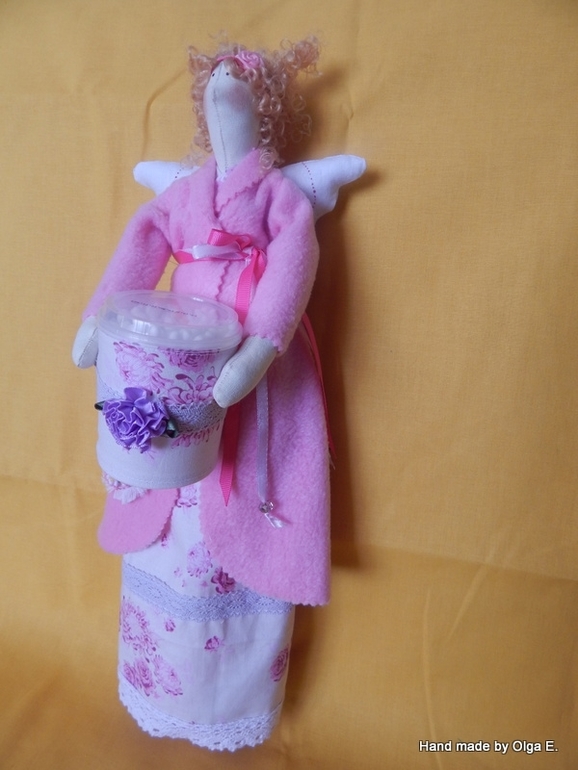 Хранительница ватных палочек и дисков