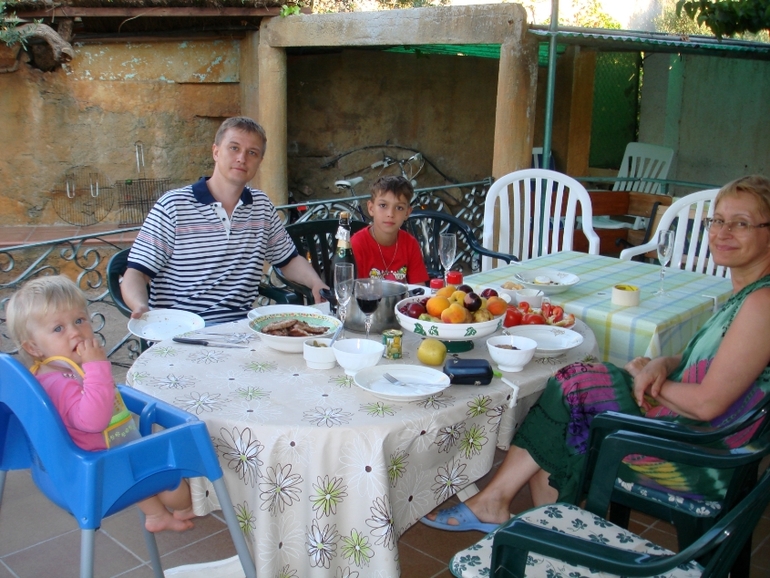 Испания. Майами Плая. Коста Дорада. Лето 2013 – Часть 1 – про дом, море, памперсы и еду;)