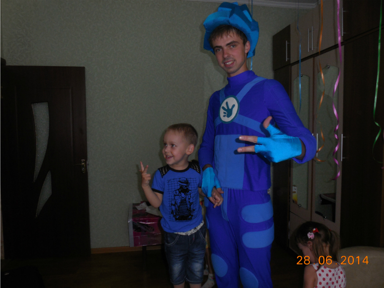 Нам 3 годика.