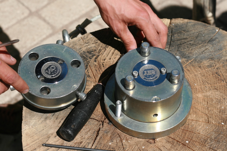 Непростые киндеры