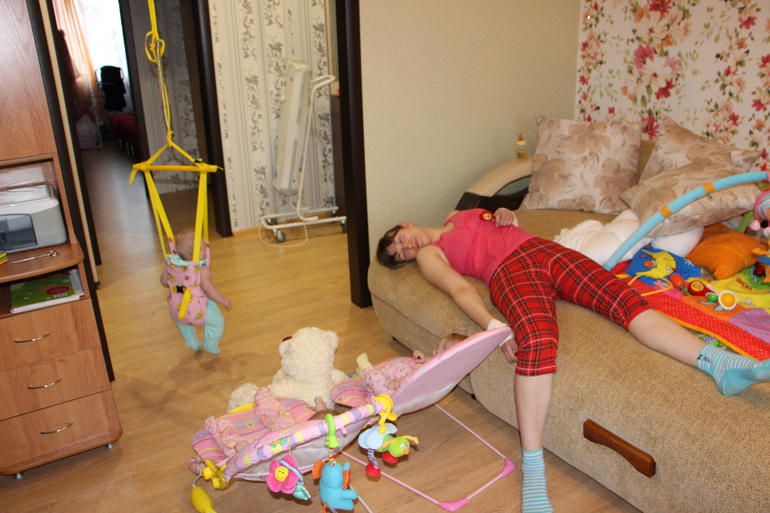 Коротко о нас)))