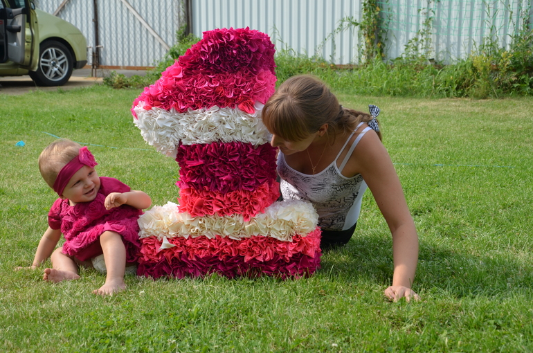 Супер красивая "еденичка" на годовасие.