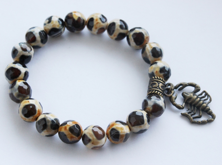 Комплект браслетов "Дзи-2"