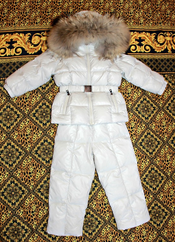 Комлект Moncler оригинал 18-24мес 5500руб Бронь.ПРОДАНО