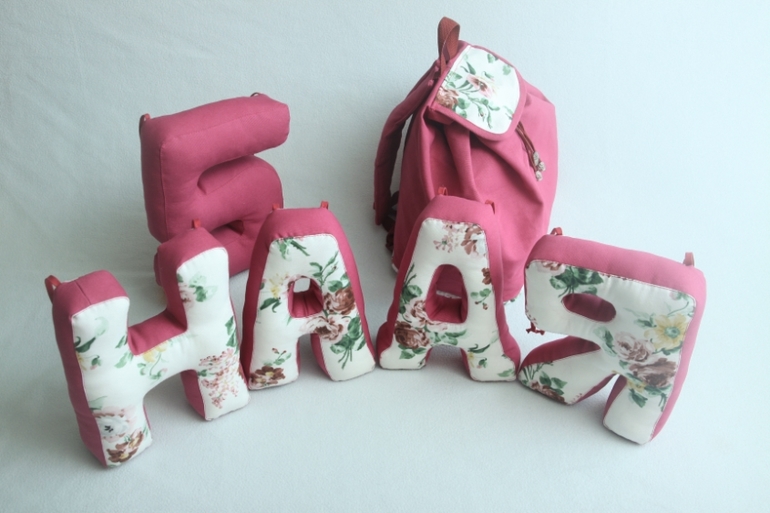 Очередное имя из подушек....