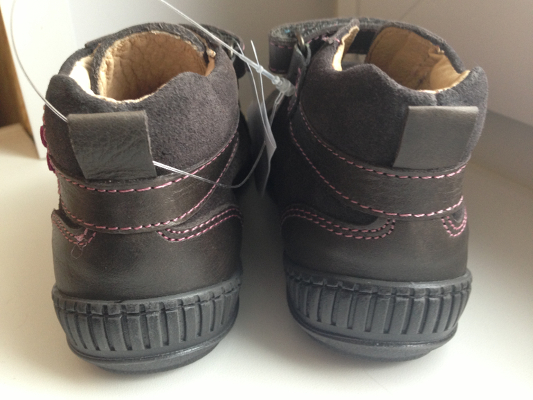 ДЕТСКАЯ ОБУВЬ PETIT SHOES В НАЛИЧИИ ПО ОПТОВЫМ ЦЕНАМ!!!!