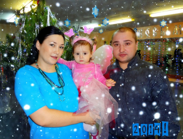 Наша первая ёлочка!