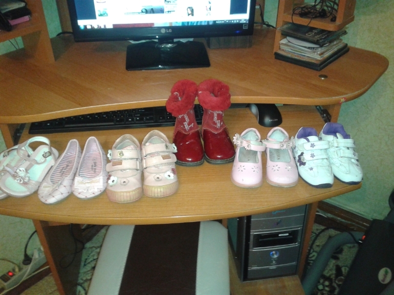 Обувь пакетом от 22 до 25 размера