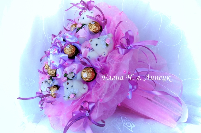 Пару букетиков от меня