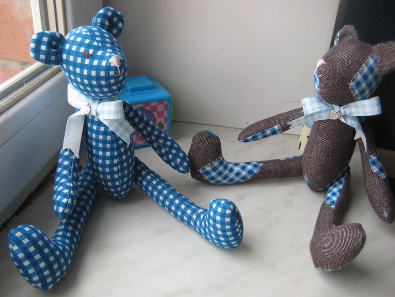 Парочка Мишек