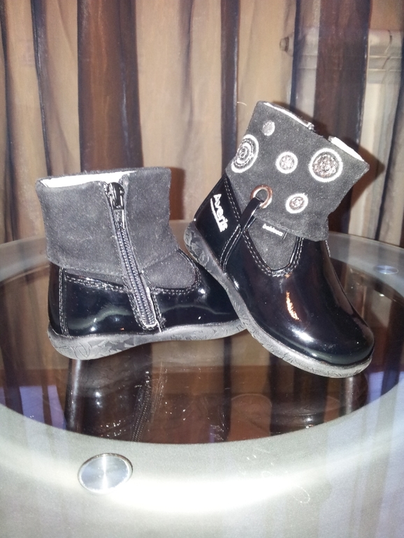 Сапожки Averis balducci на девочку осень - весна. Р-р 21 новые.