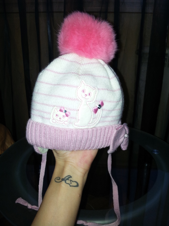 Шапочка на девочку теплая. Р-р 44/46