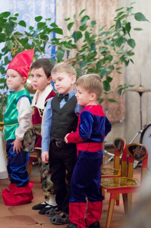 25 декабря - день утренников