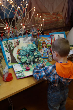 День книги в библиотеке Гладкова.